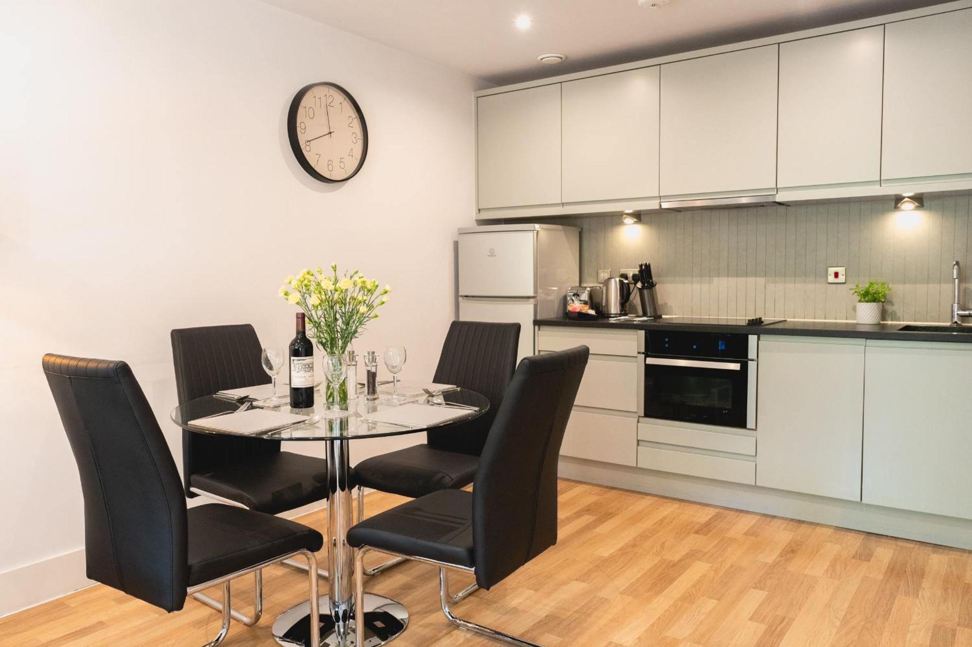 קאמברידג' Your Space Apartments - Eden House מראה חיצוני תמונה